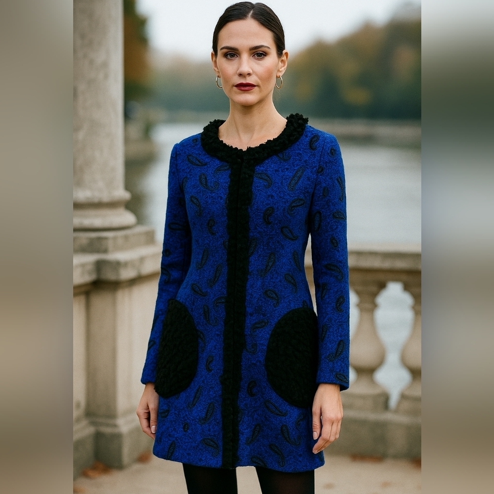 LAST CHANCE - Zaza Couture Blue Paisley Fuzzy Shift Dress